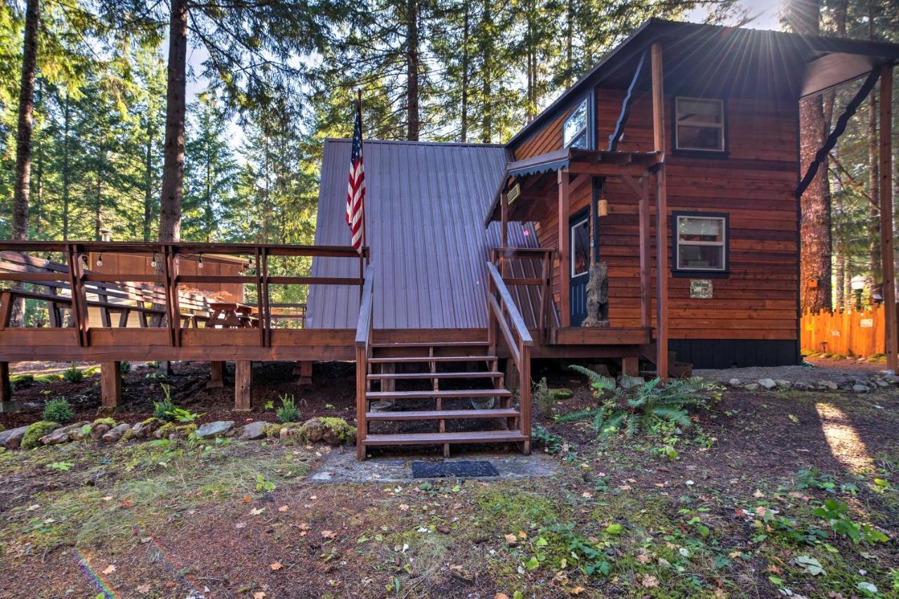 Serene Washington Escape With Deck And Mountain Views! Packwood Ngoại thất bức ảnh